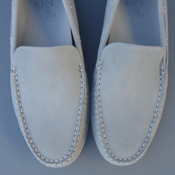 SIZE 9.5. SPERRY Gold Cup nubuck leather slip-on loafers. - Picture 3 of 16